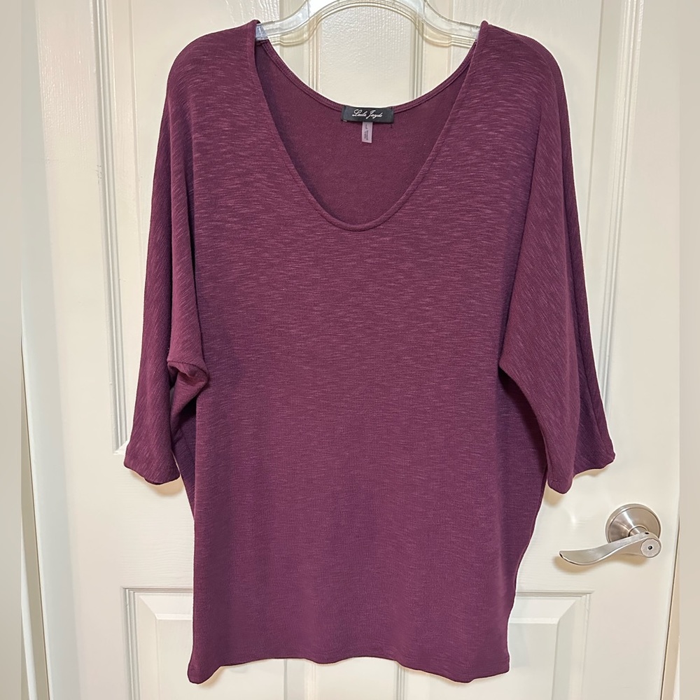 Laila Jayde Burgundy 3/4 Sleeve Sweater Size L